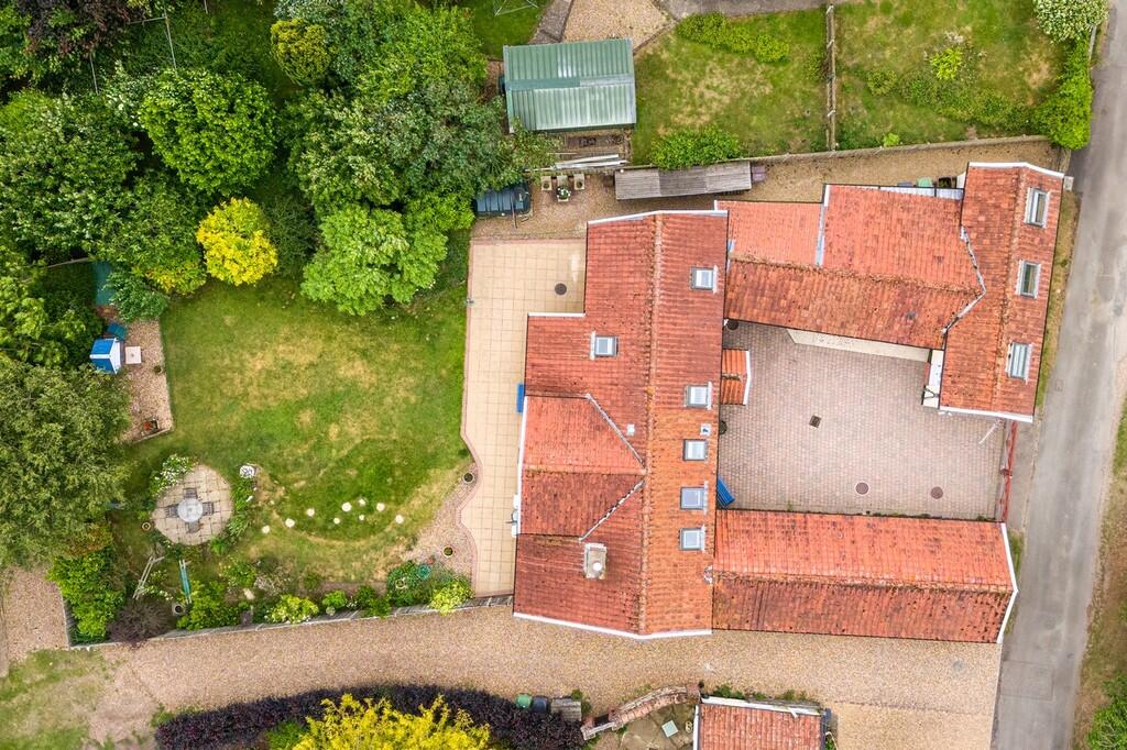 Market Farm Barn-...