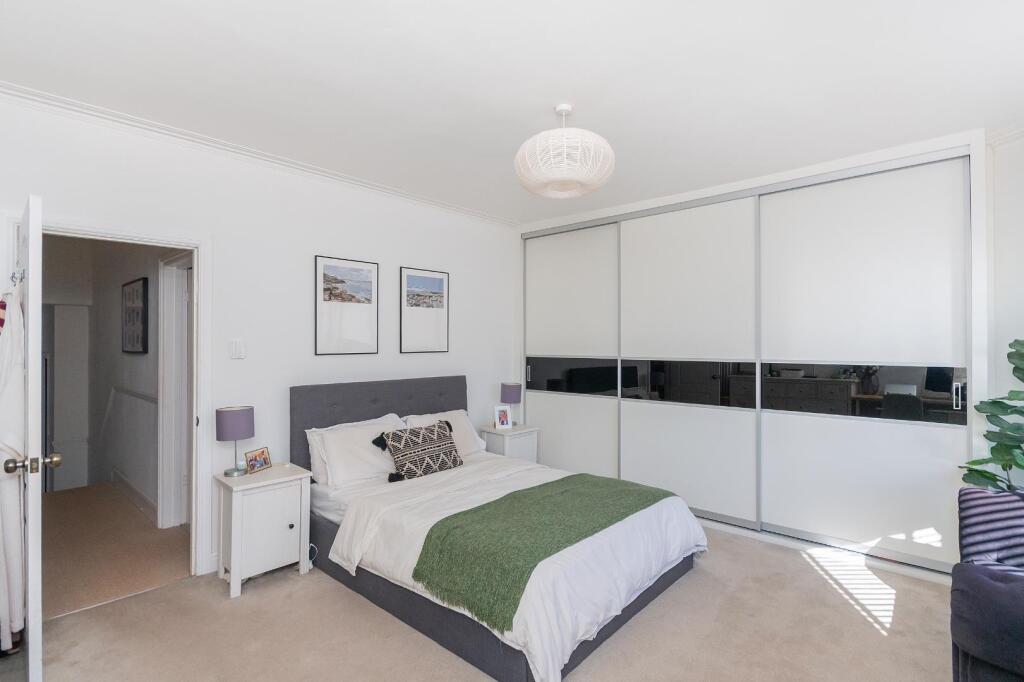 1W4R2BN - Bedroom G.jpg