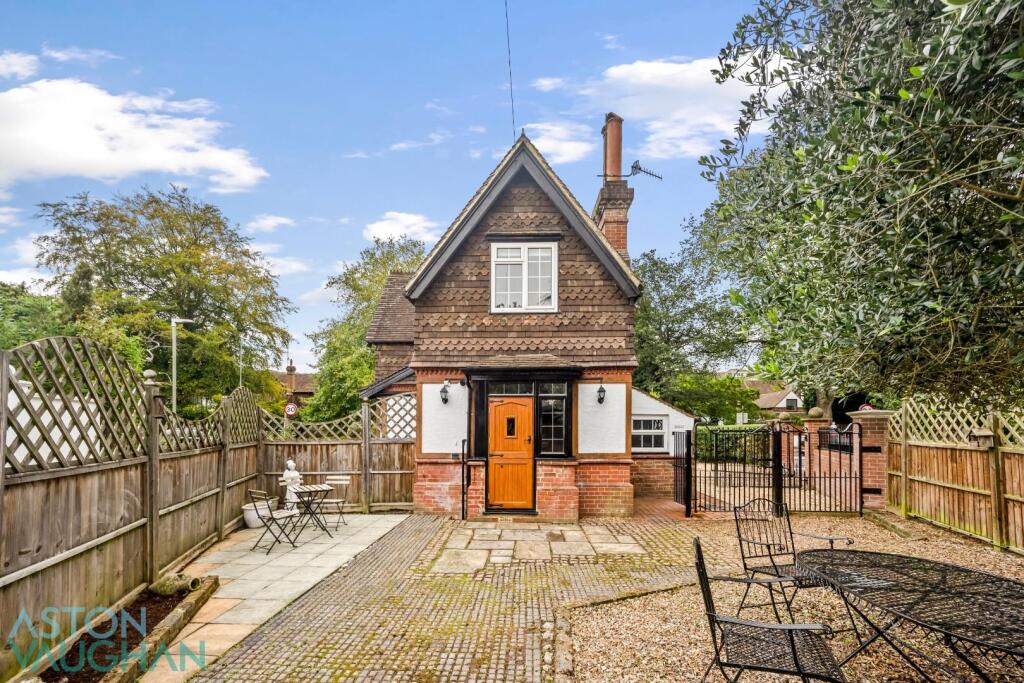 Cedars Garden_Cedar Lodge_012.JPG