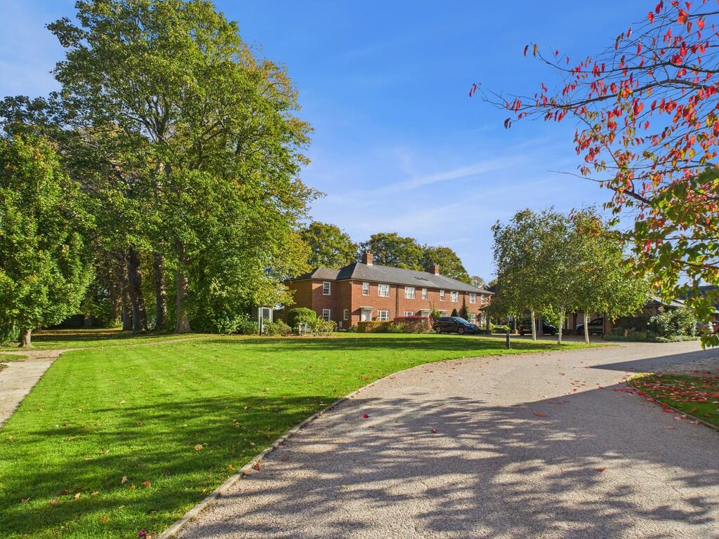 CAM05068G0-PR0054...