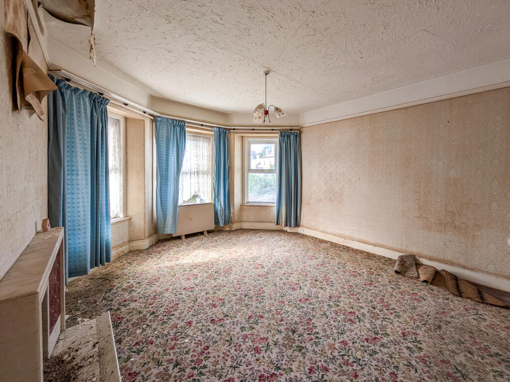 01-09-2025  21-37-00 PXL 20250901 083039941.0ZqTD T202509041116.jpg