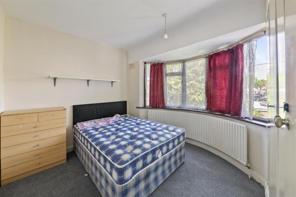 Flat 'D' First Floor 1 bed Flat 27.2