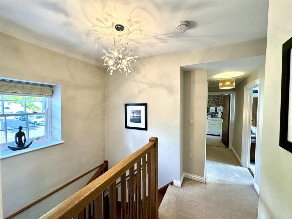 FIRST FLOOR STAIRS AND LANDING