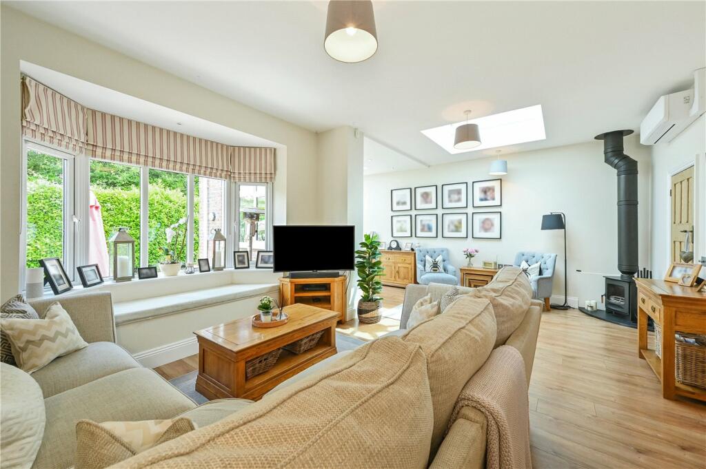 Sitting Area