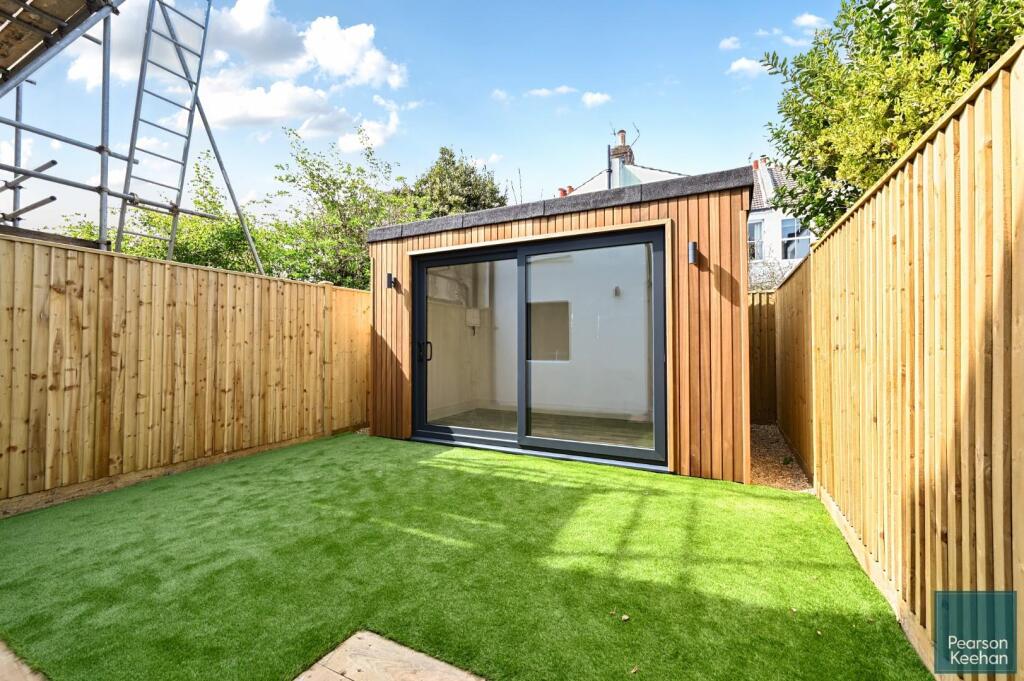 80 WESTBOURNE STREET - BN35PH - PHOTOS (1).jpg