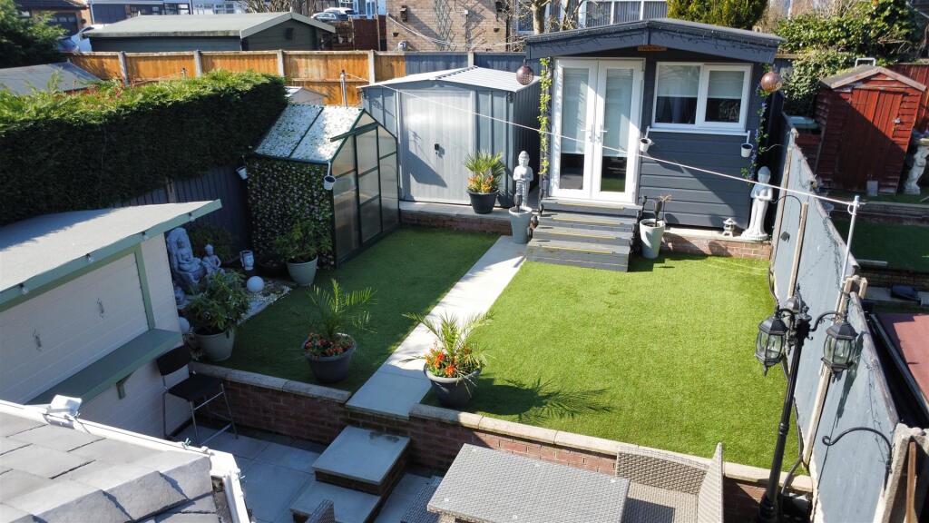 Abbots Way Rear Garden