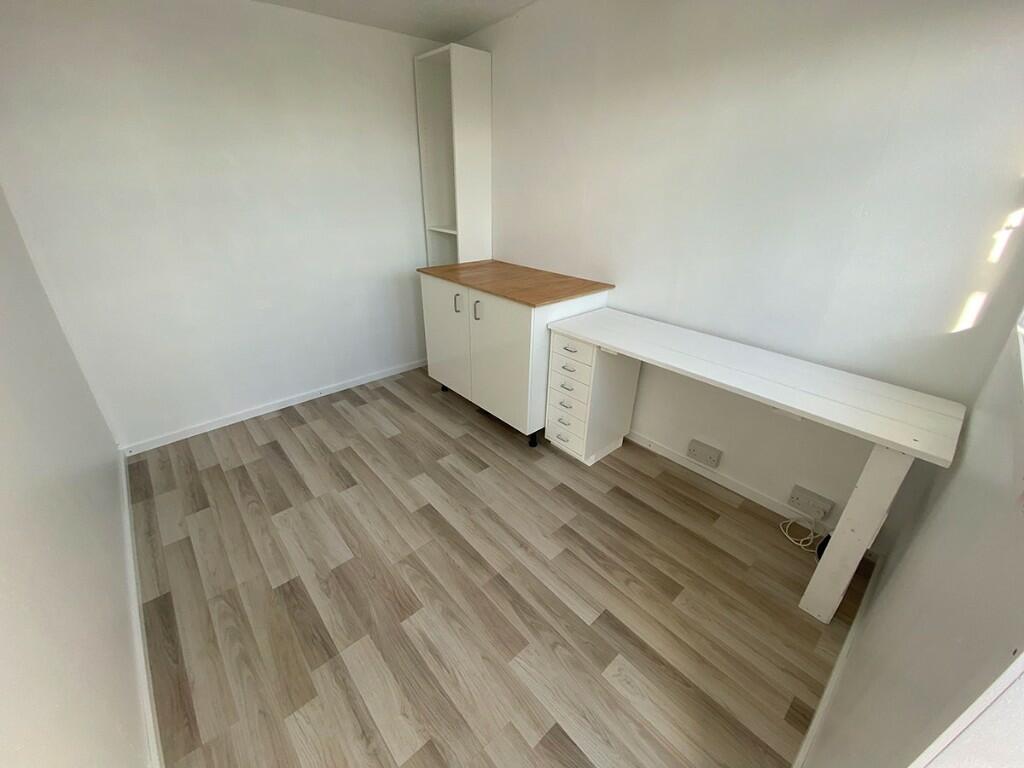 office/workroom
