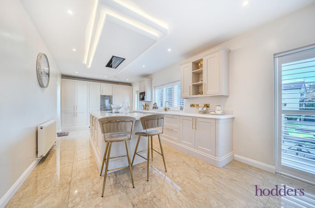 a014f0ff-d97c-488...