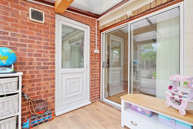 Garden Room 