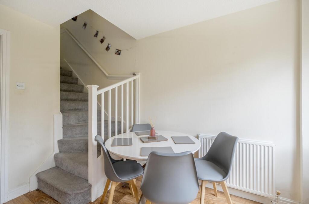 1294781-7-682b07c233445-ARW .jpg