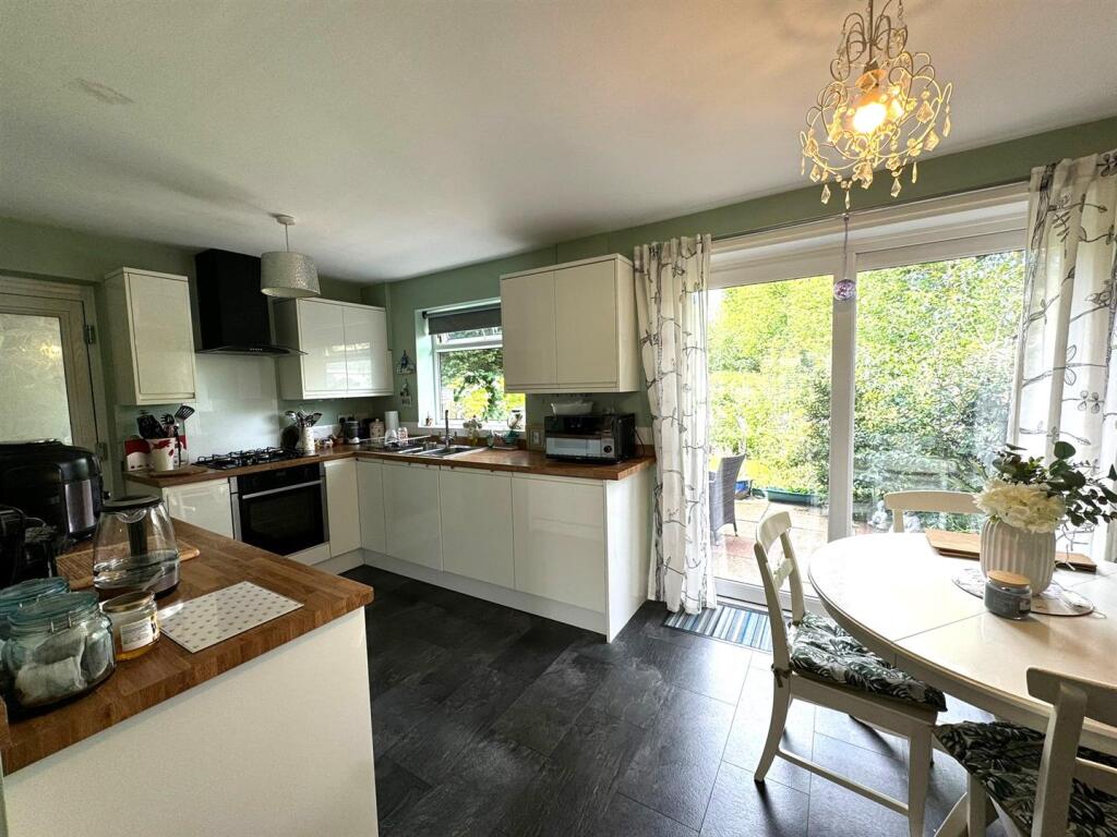 PHOTO-2025-06-06-10-51-53 1.jpg