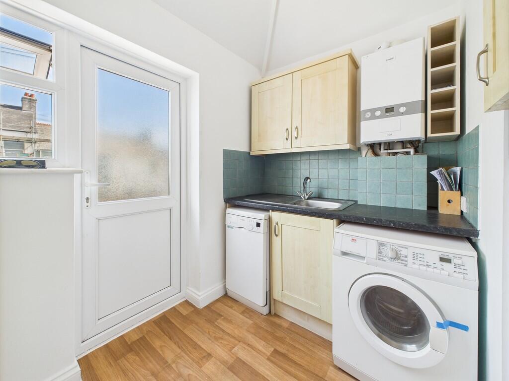 CAM02089G0-PR0500...