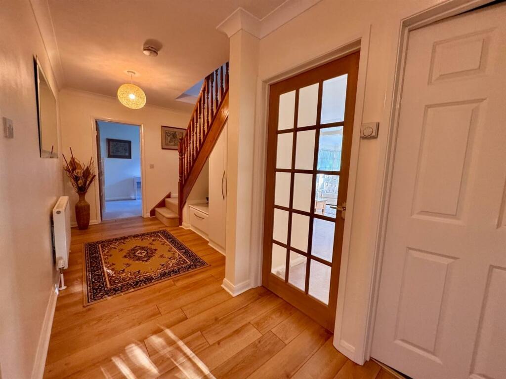 Hall.jpg