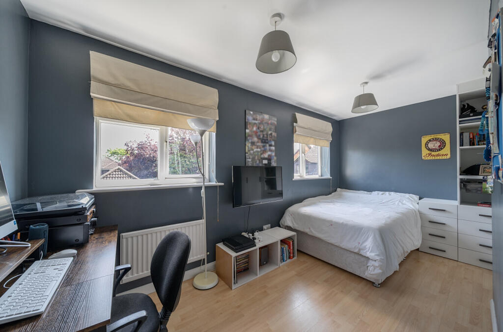 1306169-13-684c06...