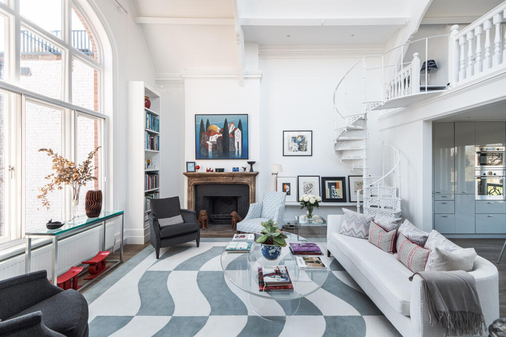 00-clapham-common-south-side-o (3).jpg