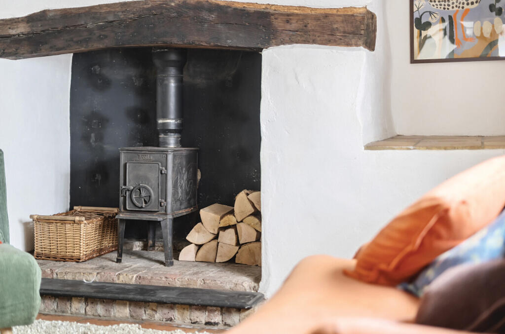 1295704-39-683056...