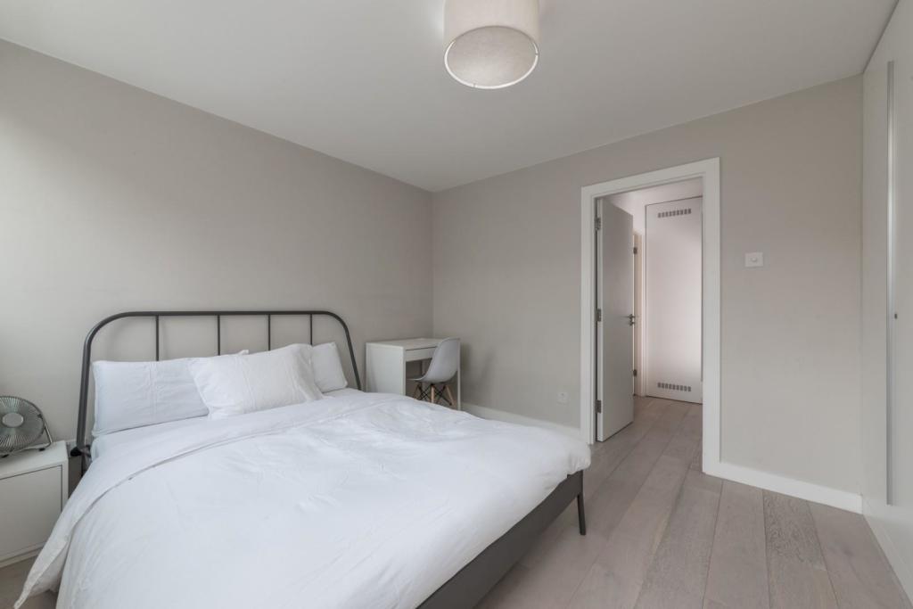 BEDROOM 5.jpg