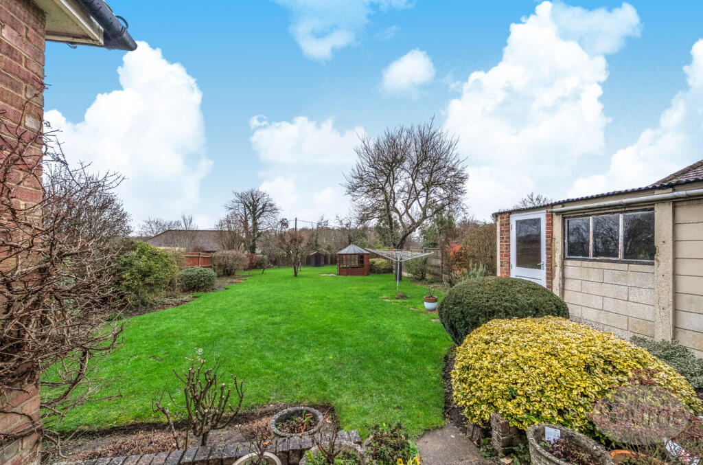 2929c8cb-412a-494...