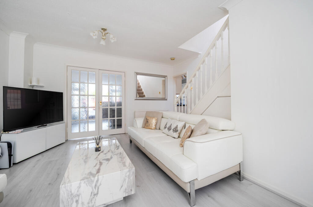 1335751-9-6895fe9...