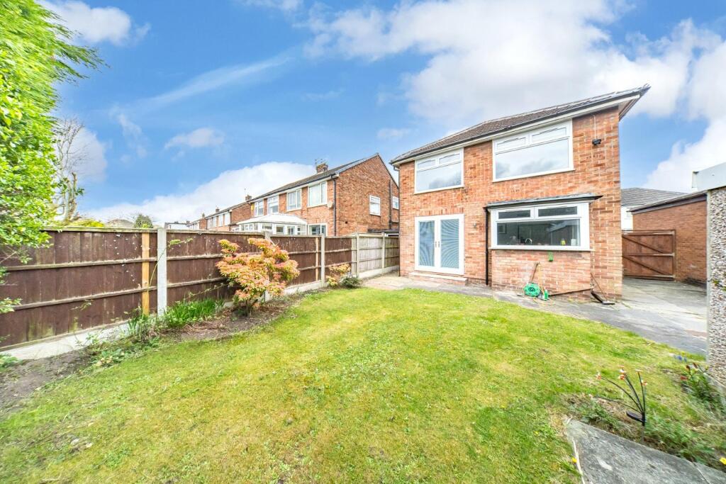 17 Arnside Avenue garden.jpg