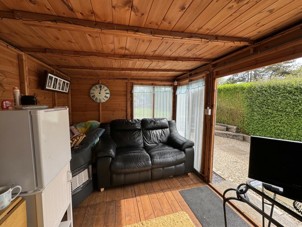 Garden room
