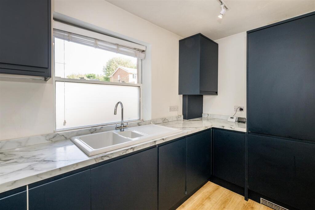 Flat 3, Granville Court_5.jpg
