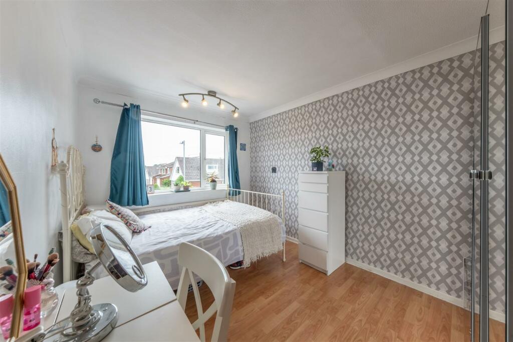 5 Moorlands Avenue-020.jpg