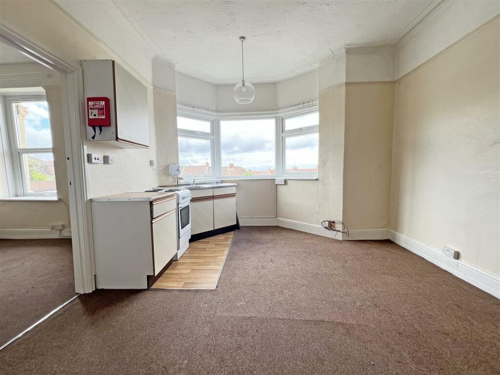 10 - Block of Flats for Auction, Downend, Bristol.