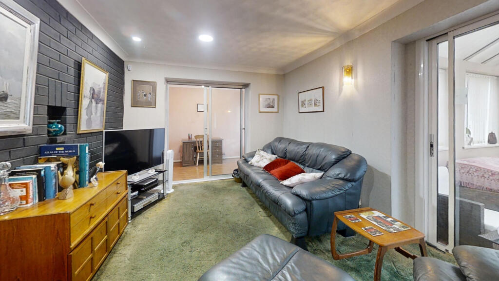 Underhedge-Gardens-Portland-Dorset-UK-Living-Room