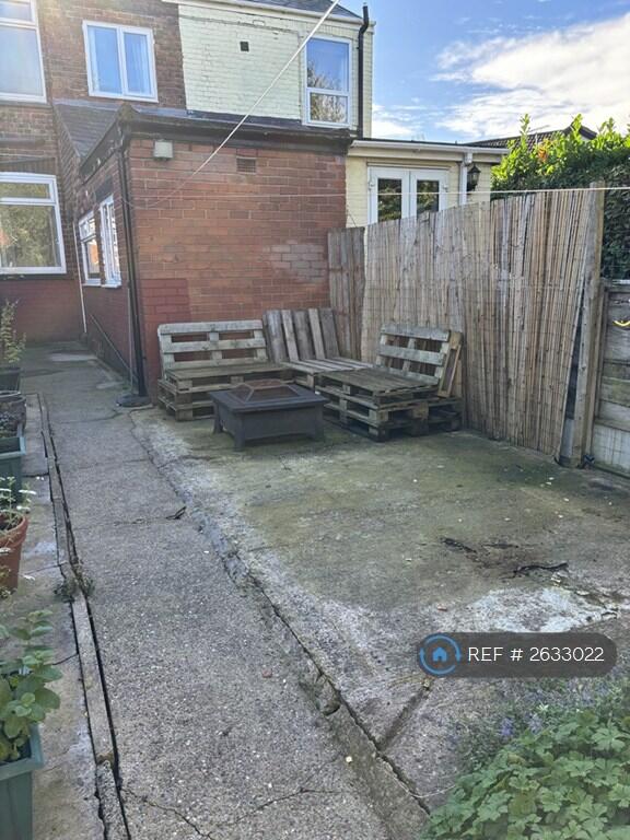 Spacious Area At Rear