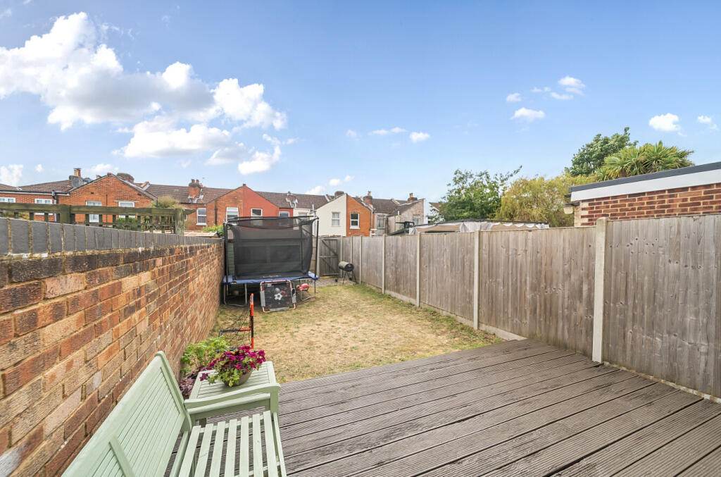 1341451-12-68a5b1...