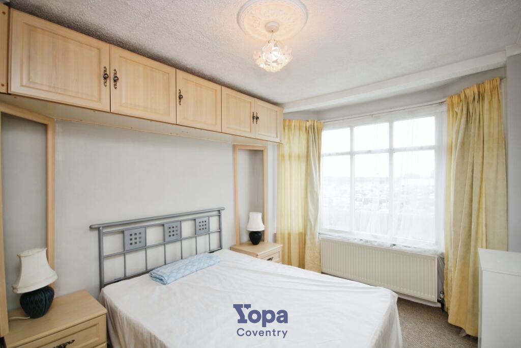 F3132f34-Master 20Bedroom.JPG