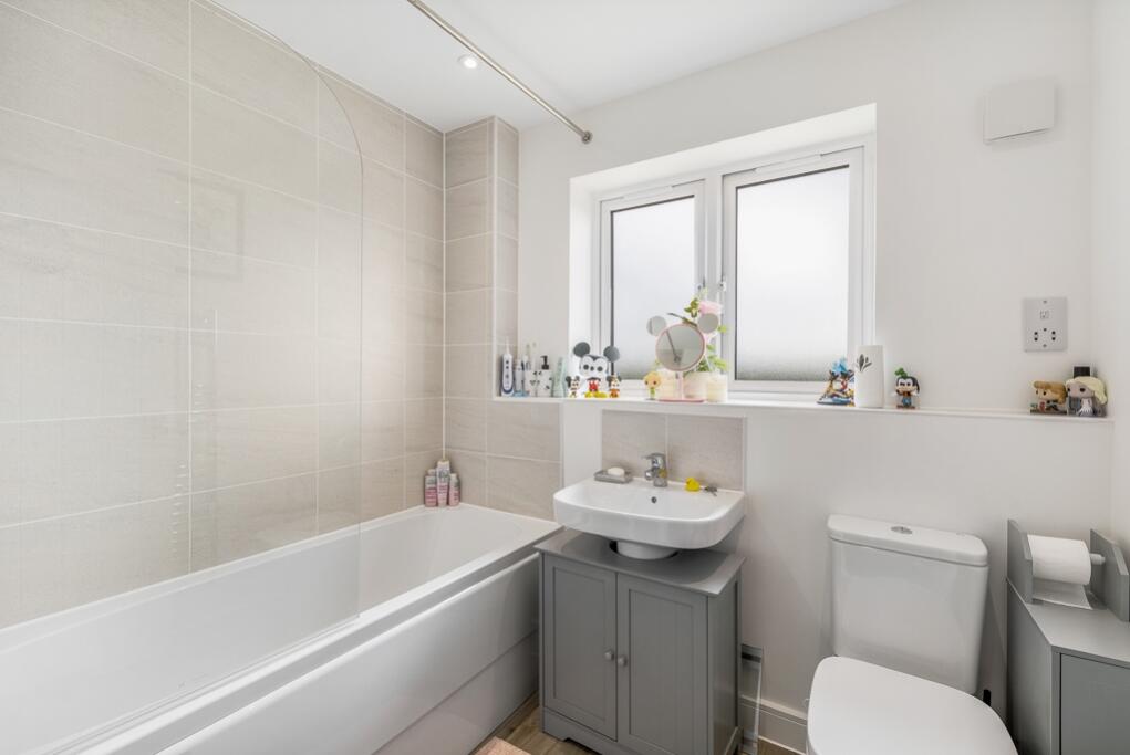 6 Balderson Court (Weston)-26