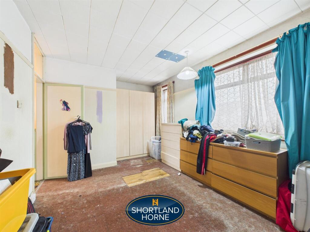 CAM01906G0-PR0618-STILL013.jpg