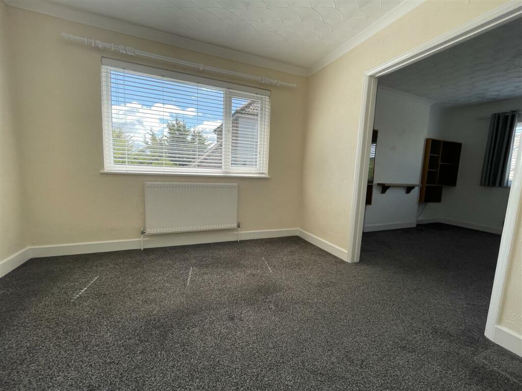 Dining Room.JPG
