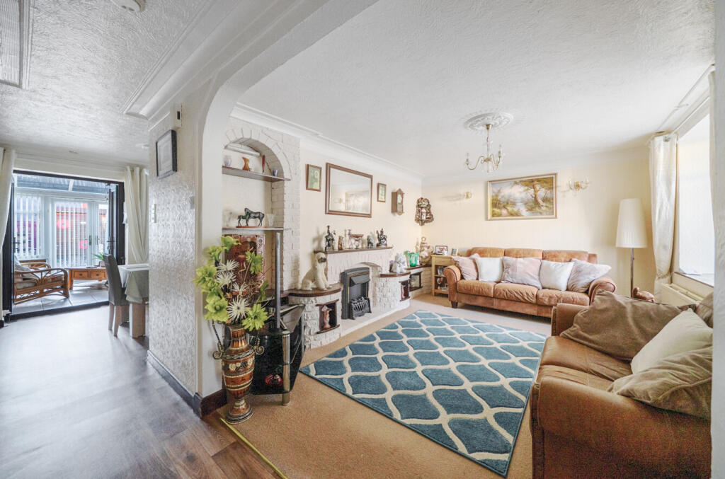 1385219146925811f3f140