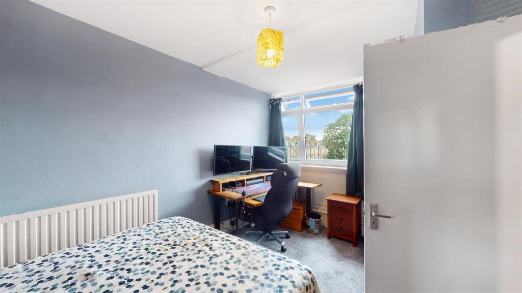 521 Mile End Road - aMmAldUOLxX1lNBNqltj.jpg