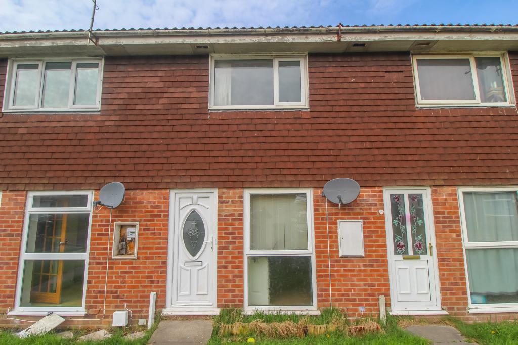 Exterior 3