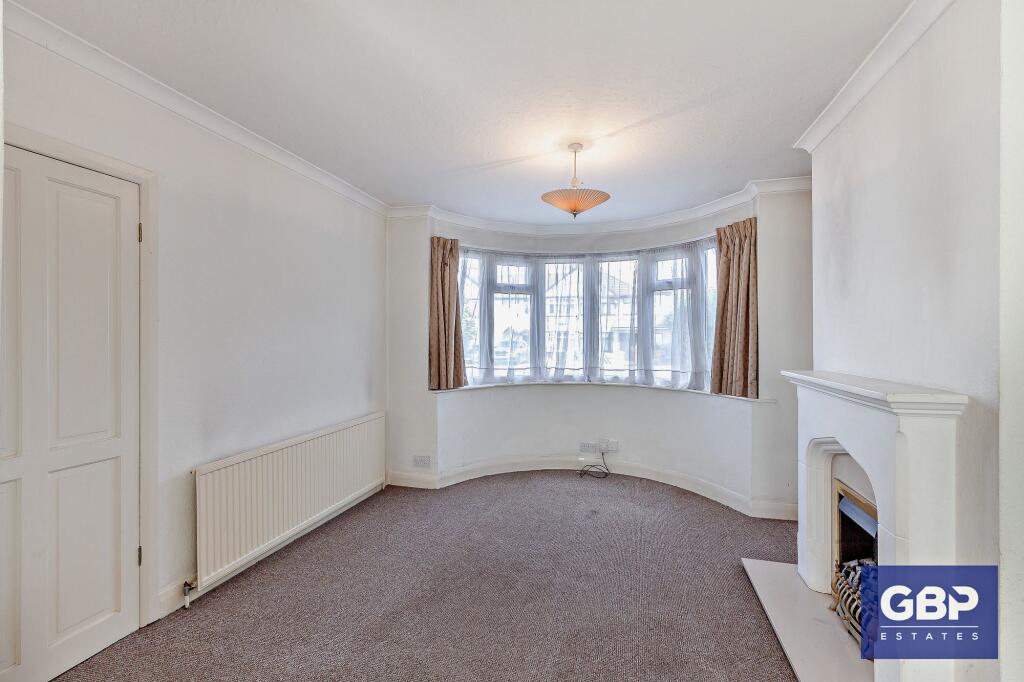 Lounge / Dining Room