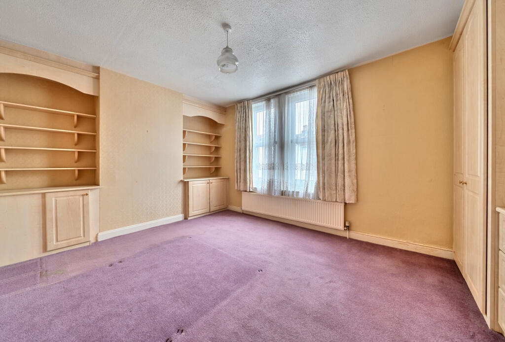 1296097-31-682ae3...