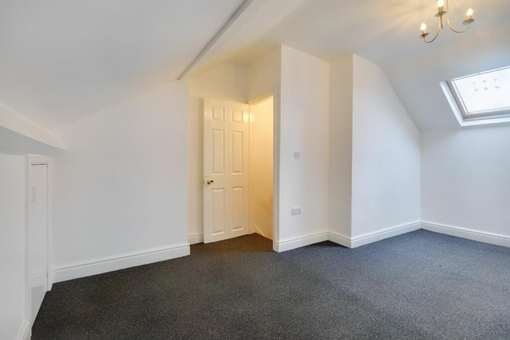 Loft Room / Bedroom 3