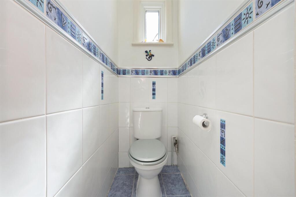 Separate Cloakroom