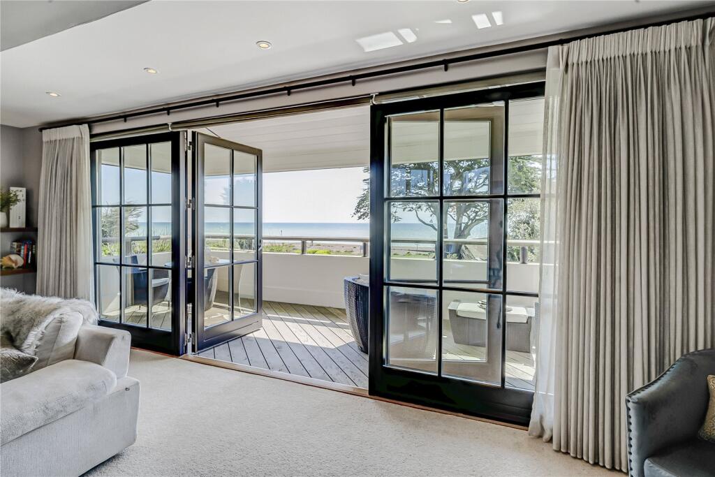 Balcony To Bed One