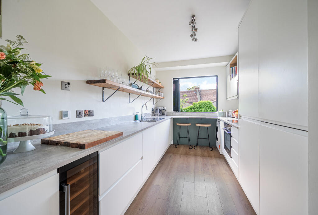 5-682243aa5203c-1...