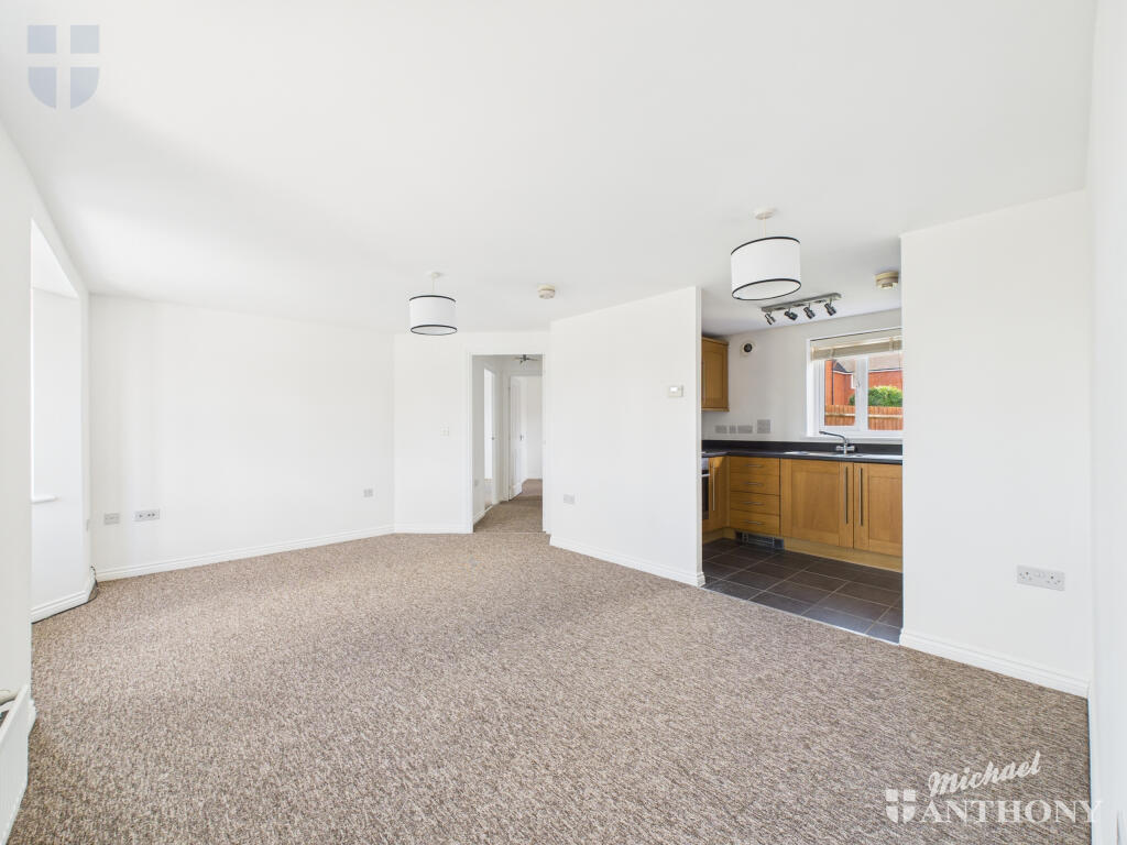 CAM03218G0-PR0764-STILL001