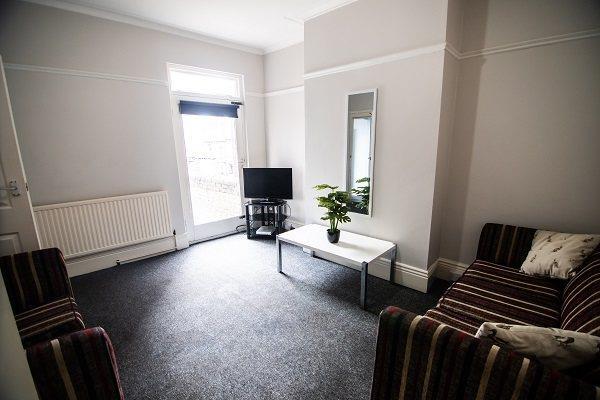 12-Walton-Road-Living-room-2.jpg