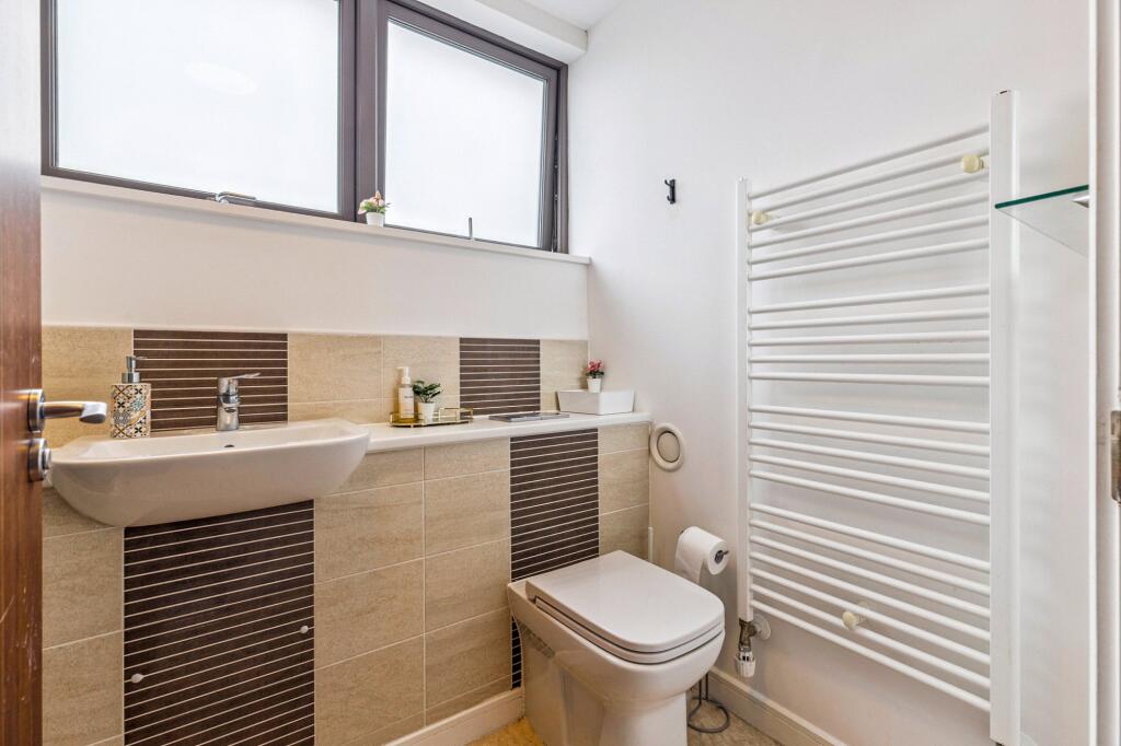 Shower Room (2nd)