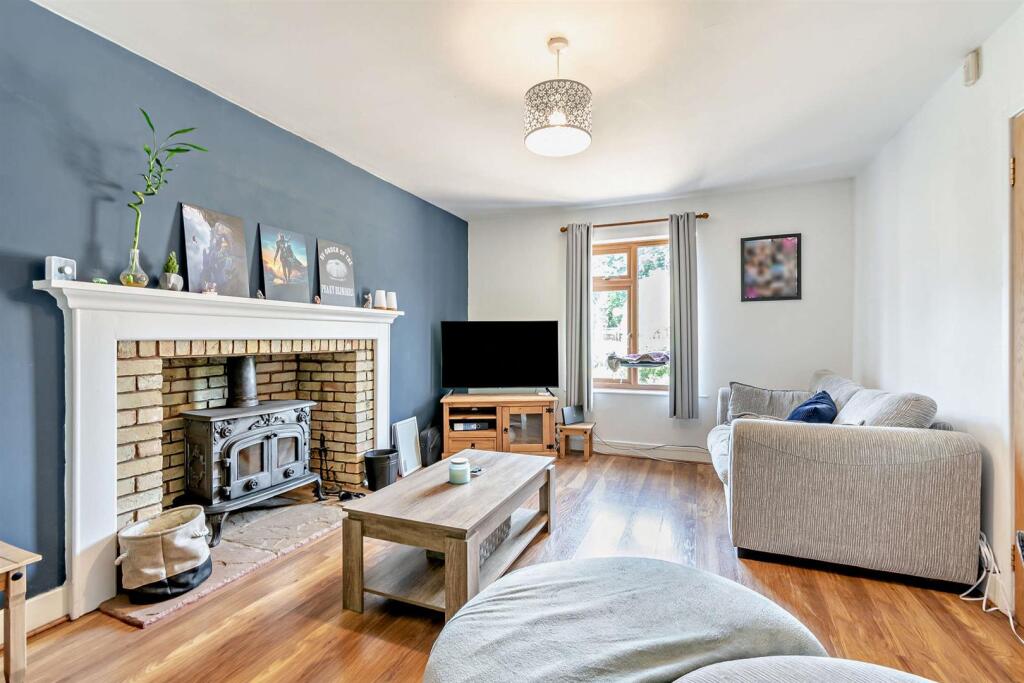 8652986-interior16-800.jpg