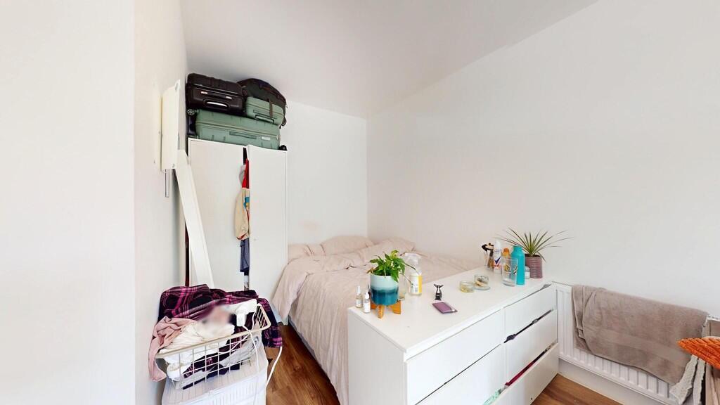 6853e7311c487ebf3...