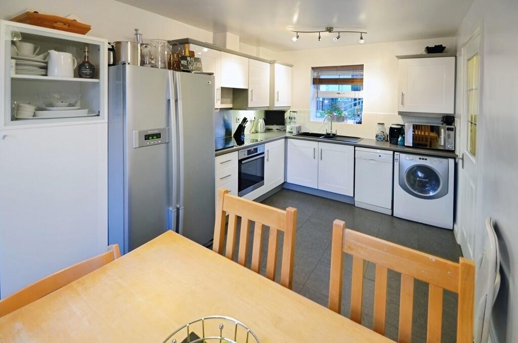 2e651178-IMG_16_7...